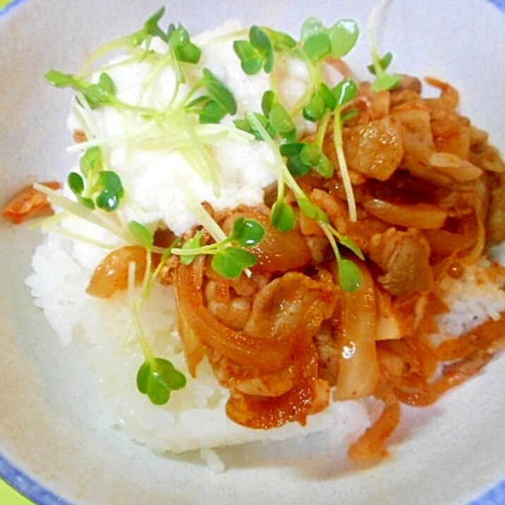 豚キムチとろろ丼 レシピ 作り方 By Mint74 楽天レシピ